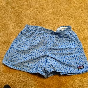 Patagonia shorts size small